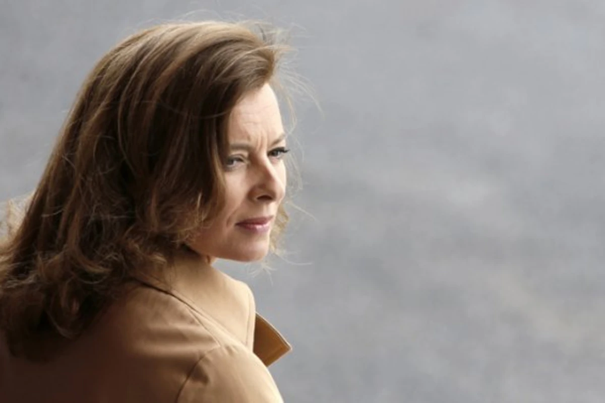 Первая леди Франции пыталась покончить с собой
