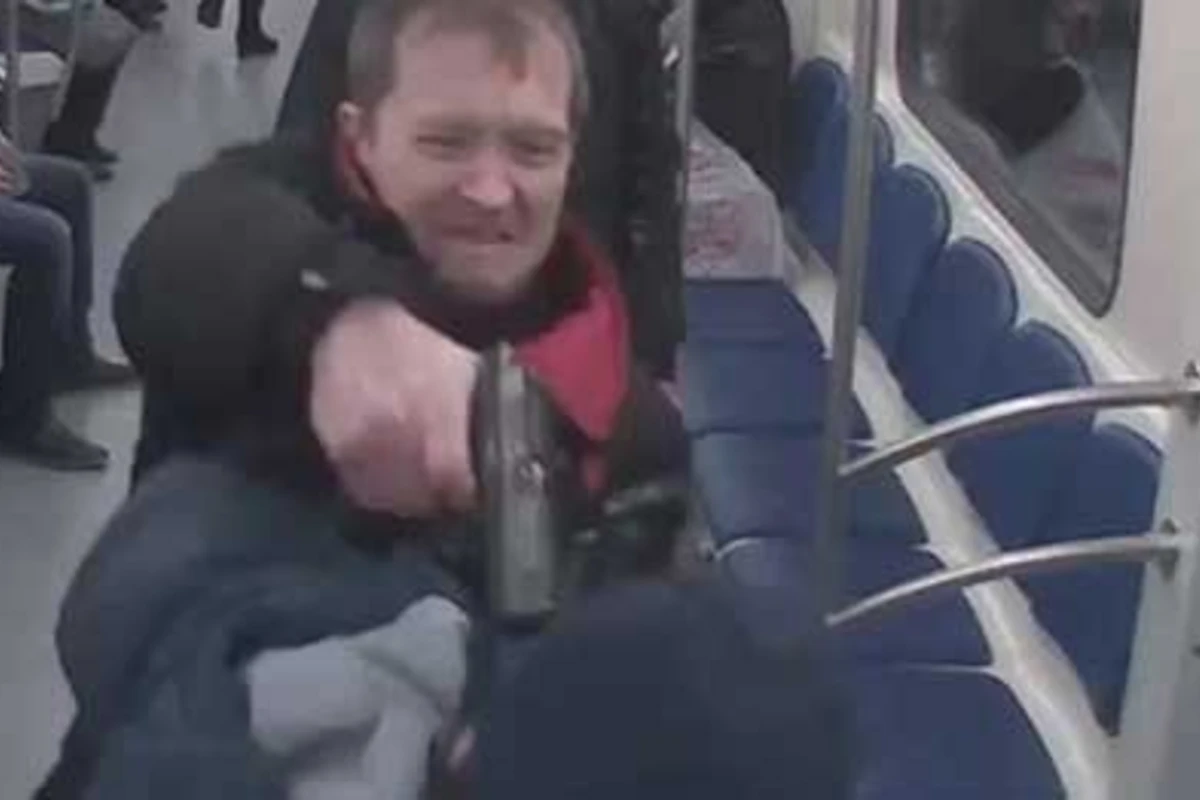 В Москве задержаны преступники, стрелявшие в метро в кавказца (видео)