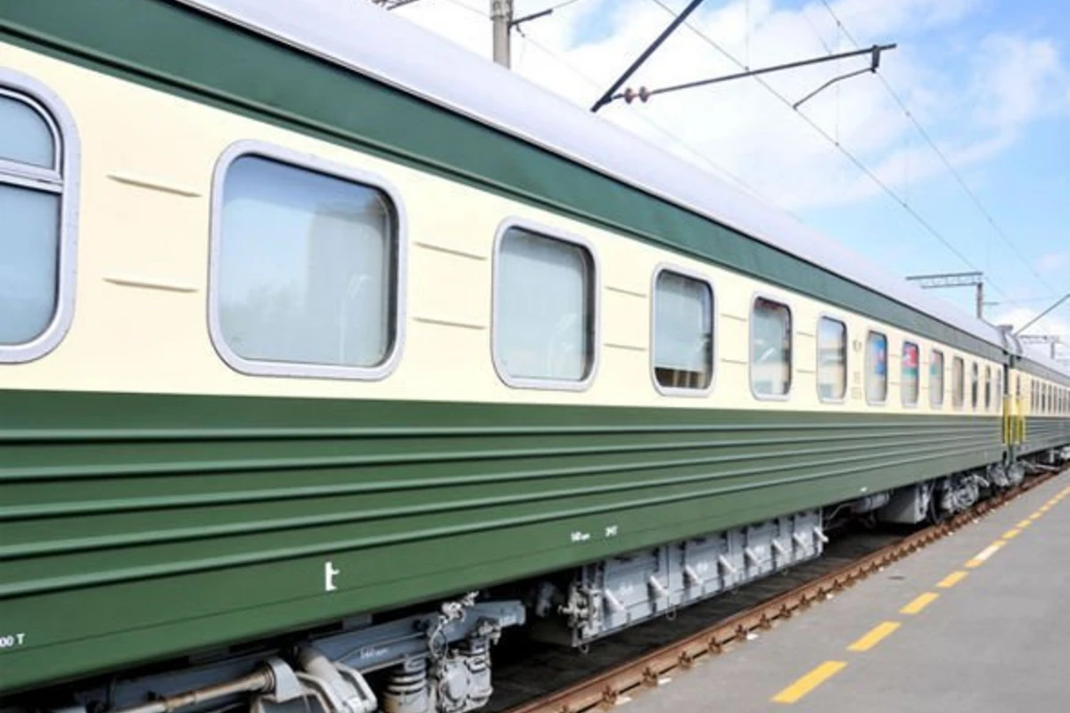 В Азербайджане сданы в эксплуатацию отремонтированные железнодорожные вагоны