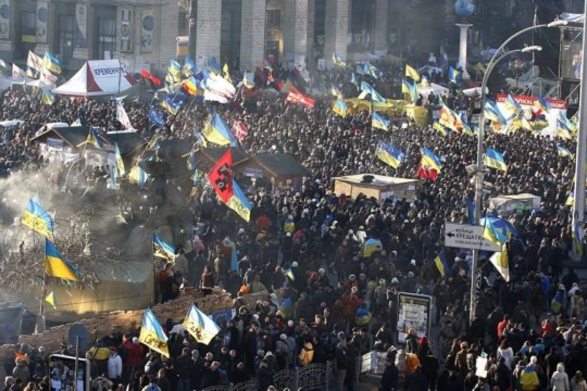 Азербайджанские бизнесмены поддерживают митинги на Евромайдане