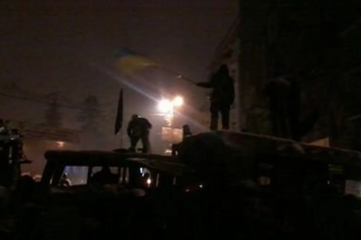 Активисты Майдана захватили здание Минагрополитики