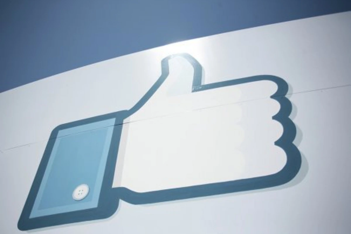 Facebook отмечает 10-летний юбилей