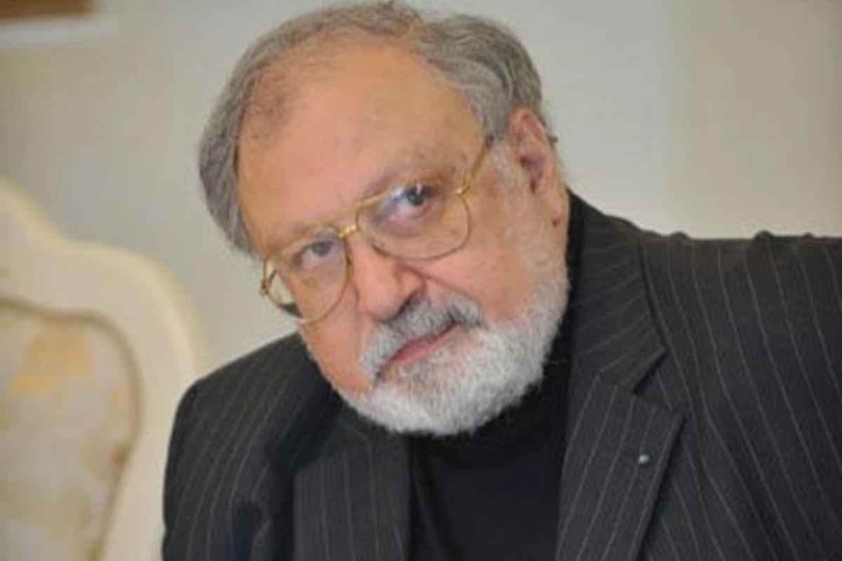 Рустам Ибрагимбеков сегодня отмечает день рождения