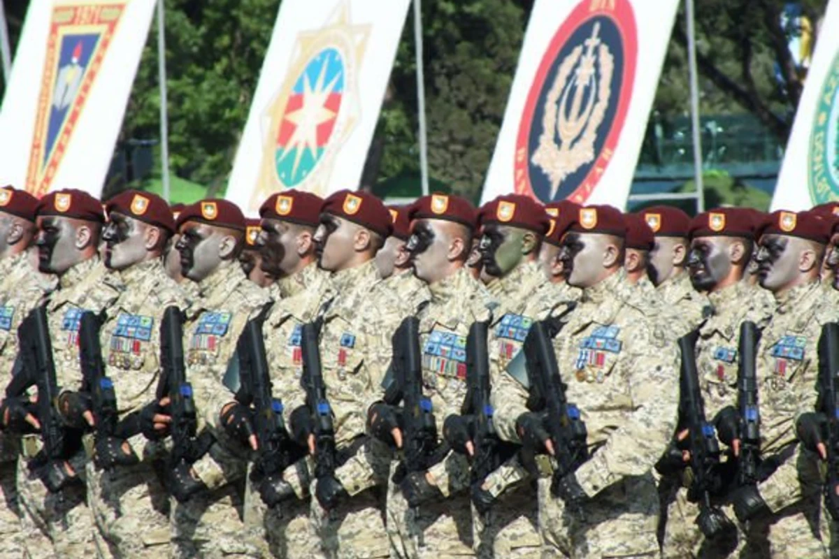 В Азербайджане сын генерала отозван от должности