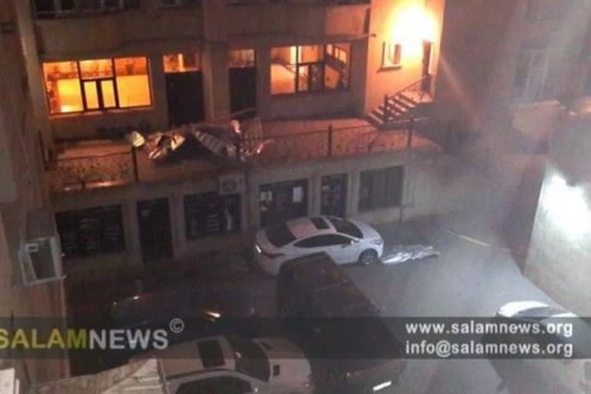 Сегодня утром в Баку вновь обрушилась крыша высотки