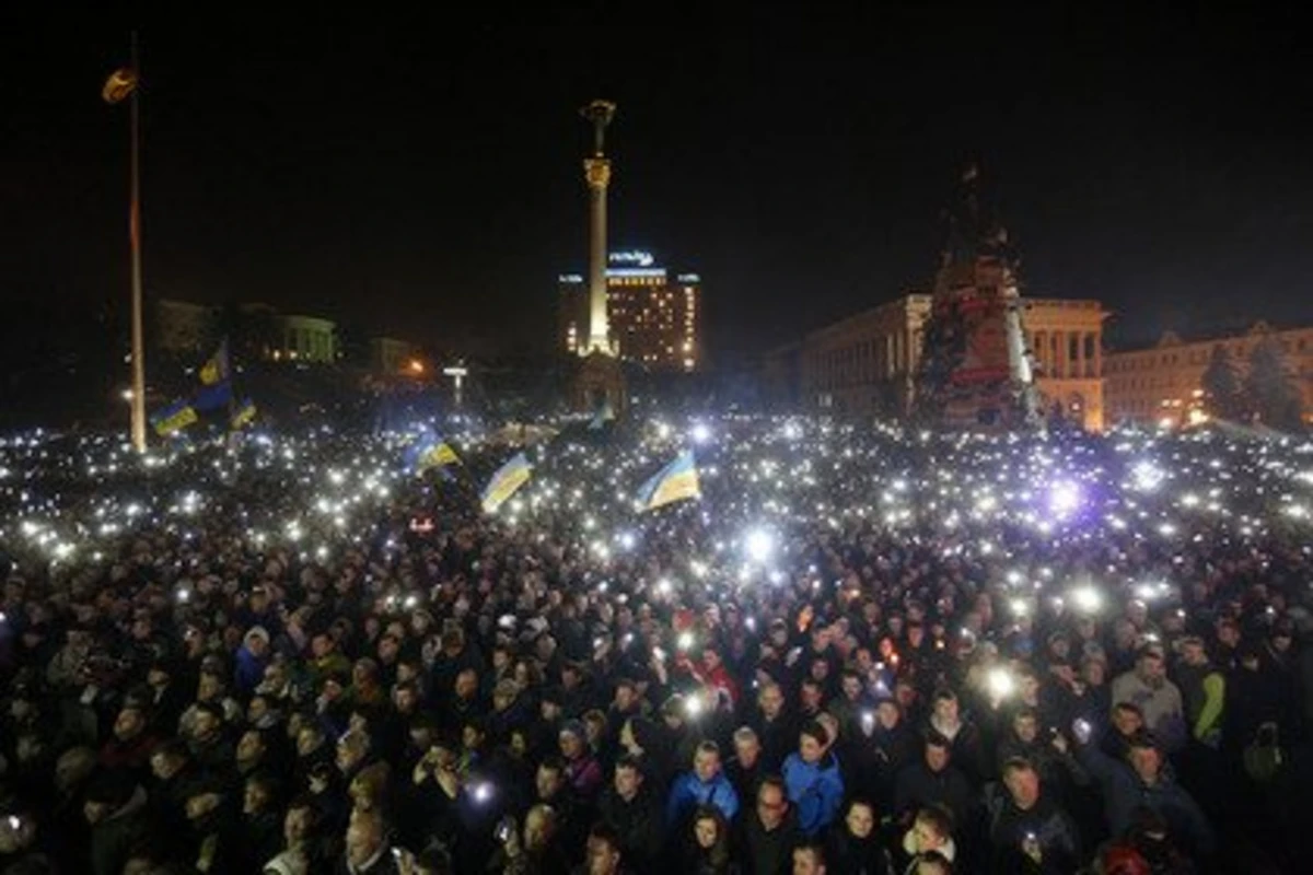 Протестующие заняли Верховную Раду и администрацию президента Украины