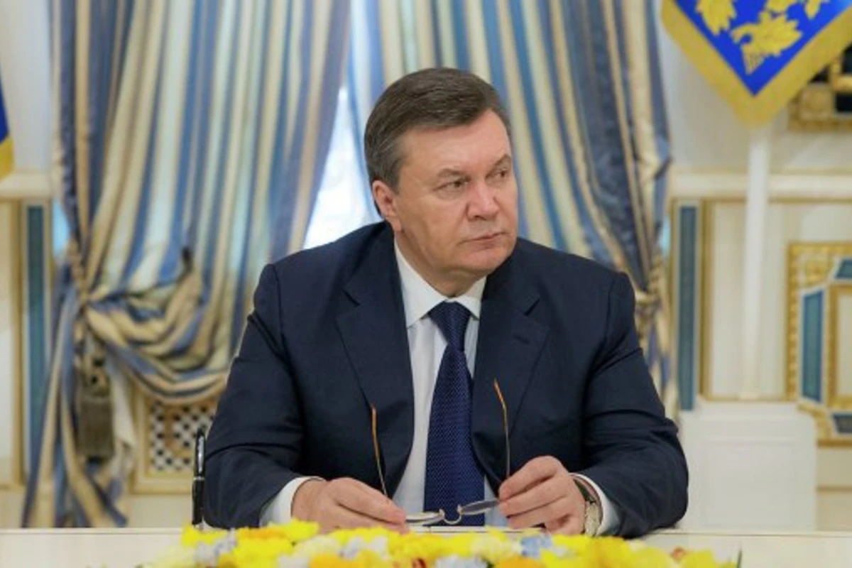 Виктор Янукович покинул Киев
