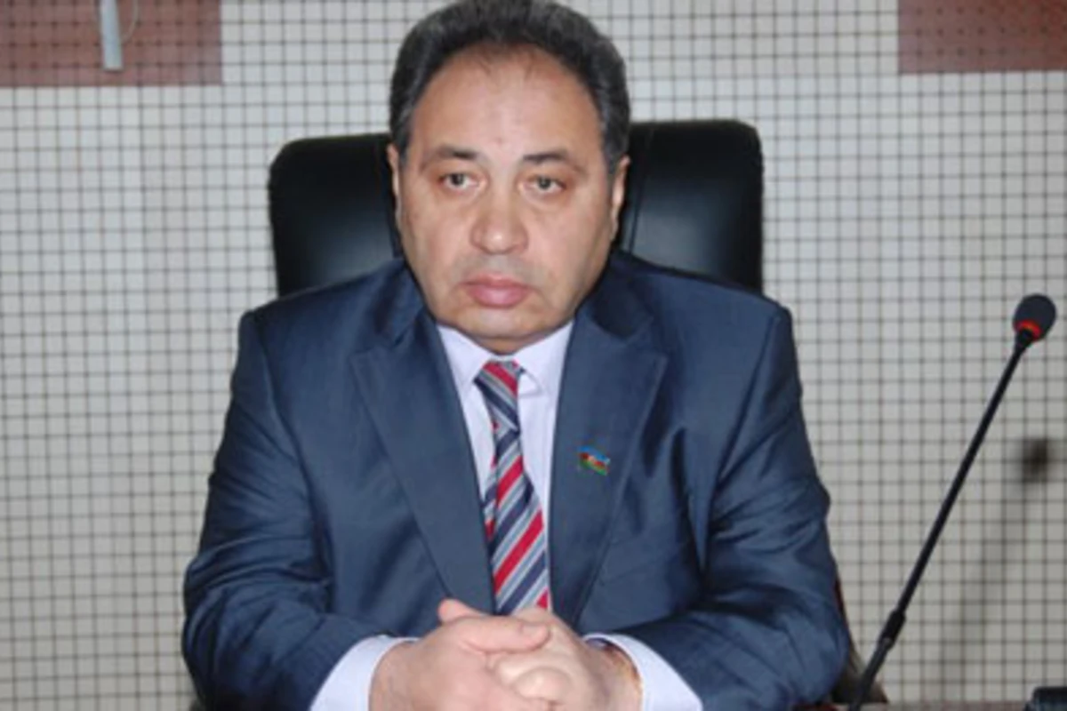 Abel Məhərrəmov: O qıza cavab verərkən əsəbi olmuşam