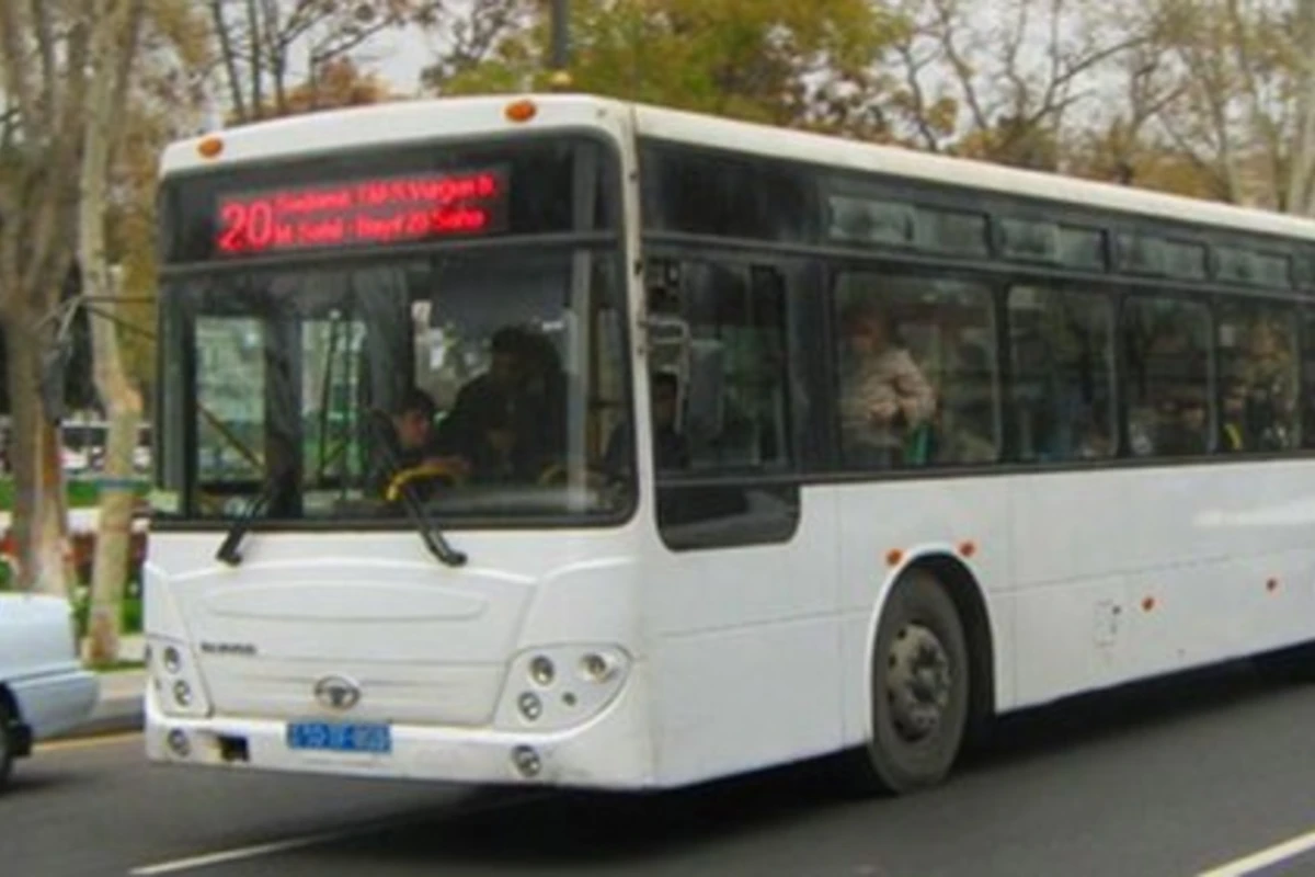 В Азербайджане в автобусах будет отменена система наличной оплаты