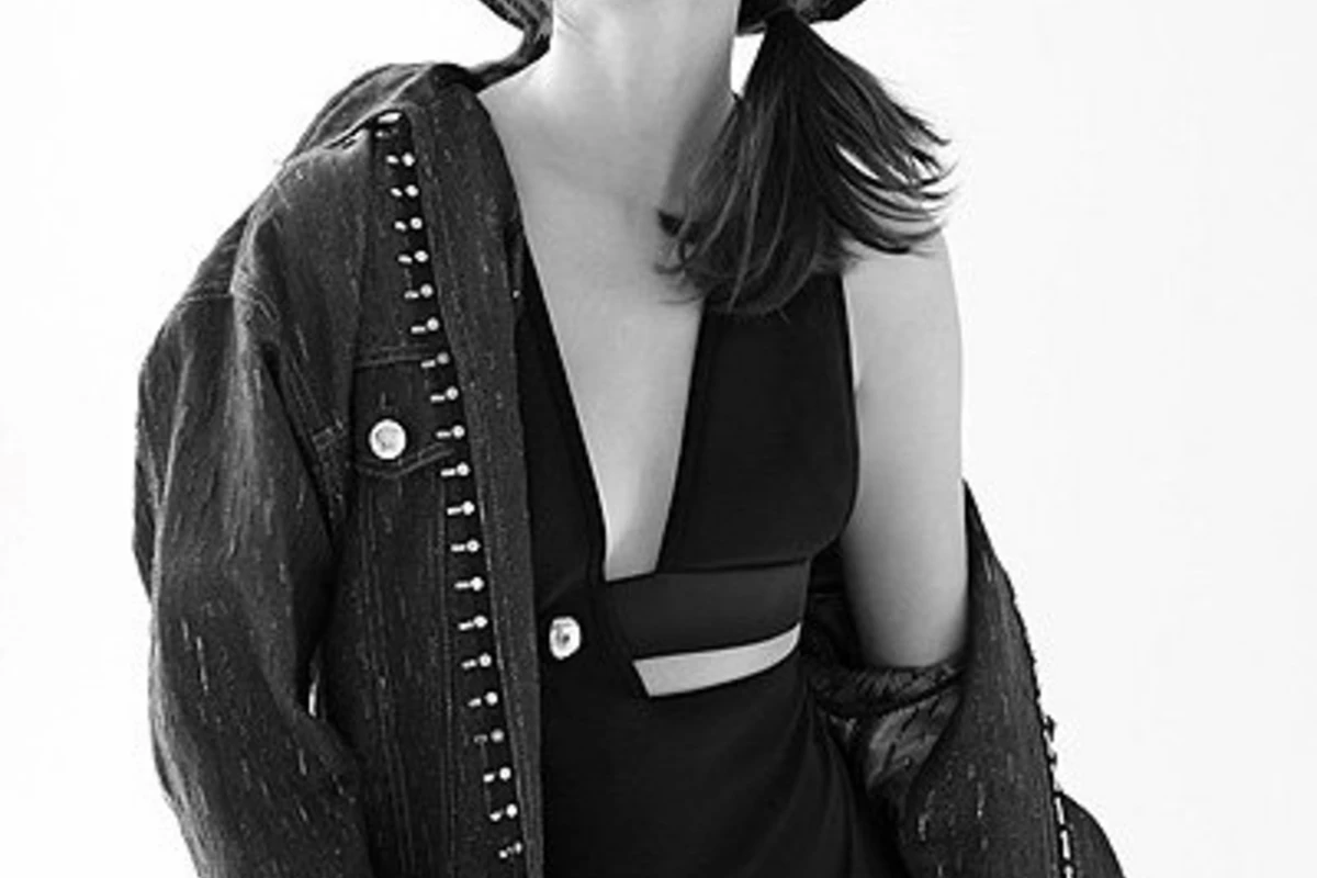 Эмма Уотсон на обложке апрельского Elle Эмма Уотсон на обложке апрельского Elle