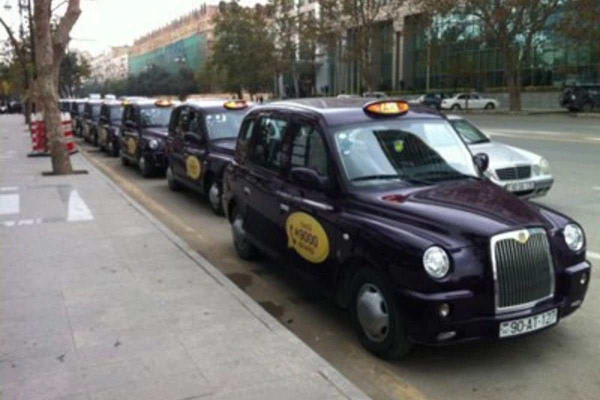Руководитель «Baku Taxi Company» освобожден от занимаемой должности