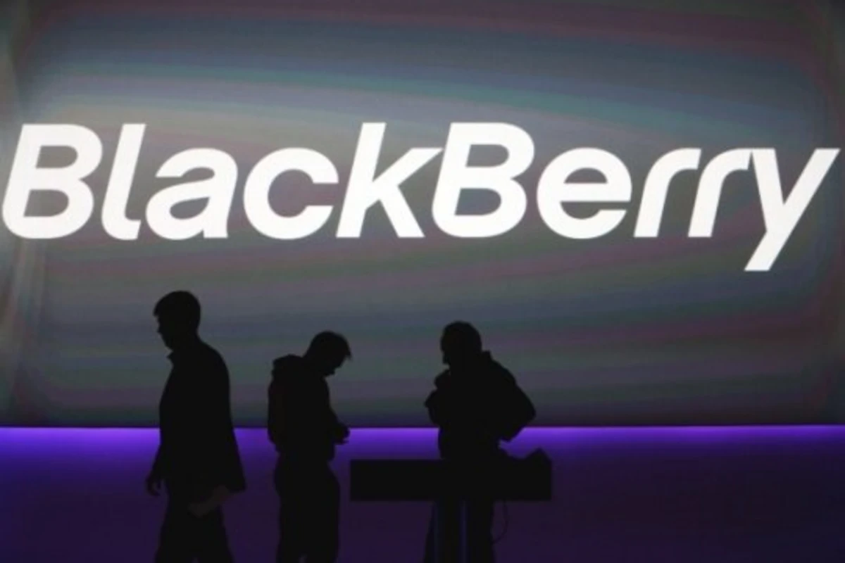 BlackBerry распродает имущество