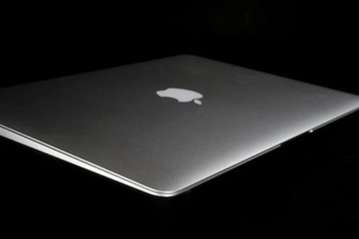 Apple готовит сверхтонкий MacBook Air