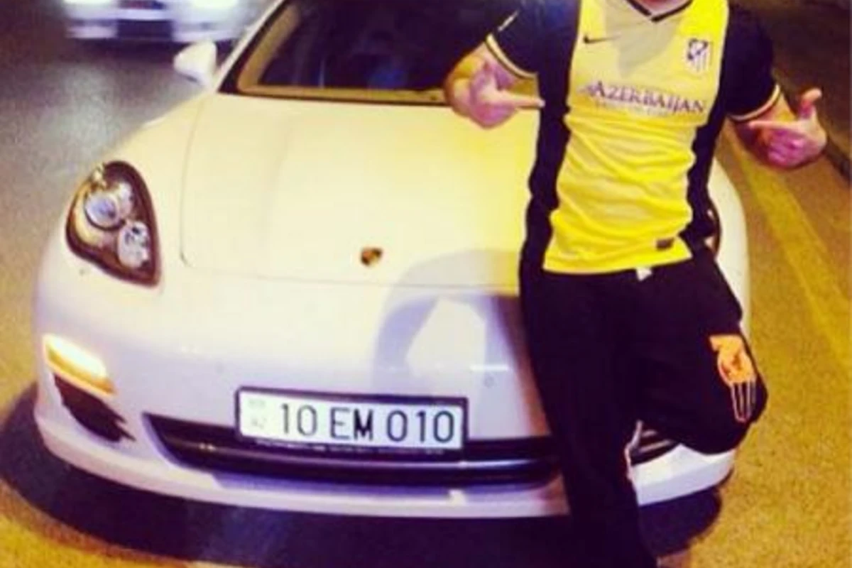 Elnur Məmmədlinin 200 minlik maşını