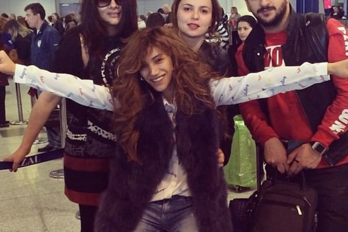 Ройа отправилась в Москву