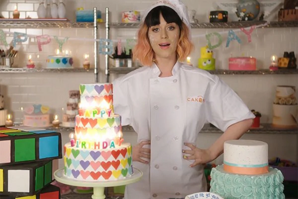 Кэти Перри в новом ролике на песню Birthday (видео)