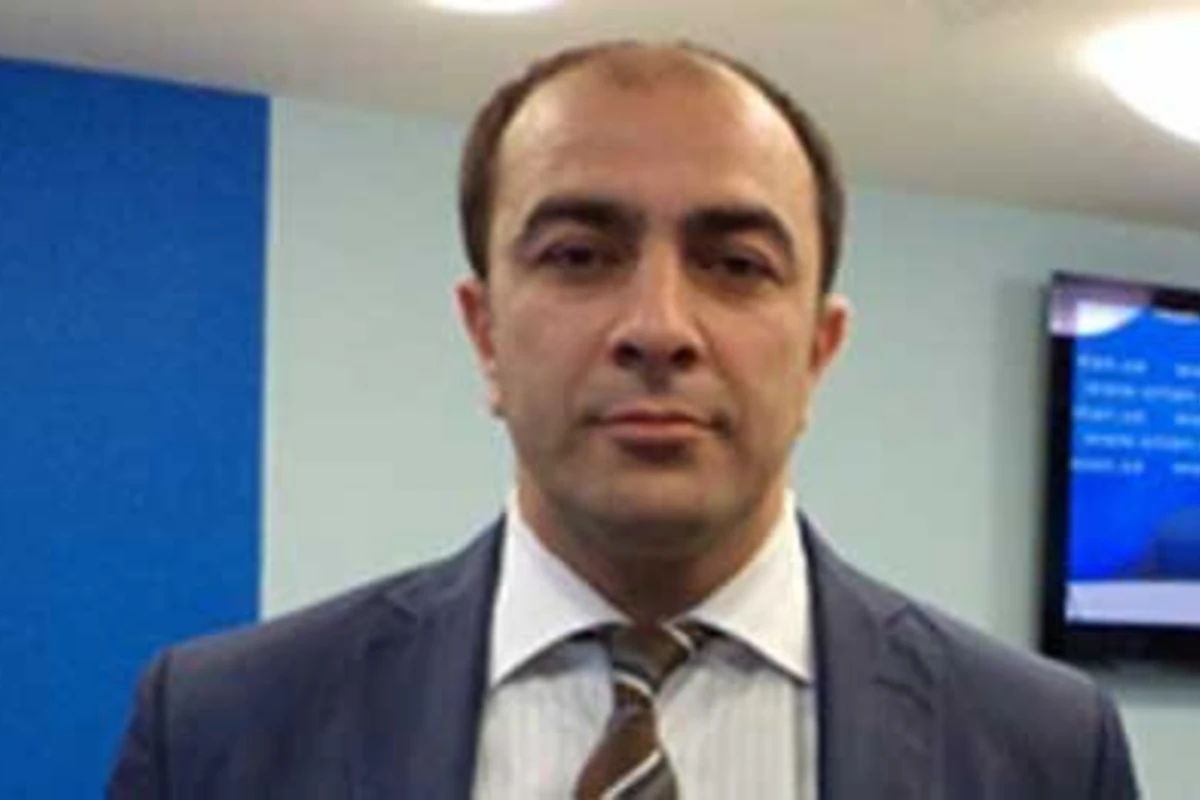 В Украине совершено покушение на председателя Объединенного конгресса азербайджанцев В Украине совершено покушение на председателя Объединенного конгресса азербайджанцев