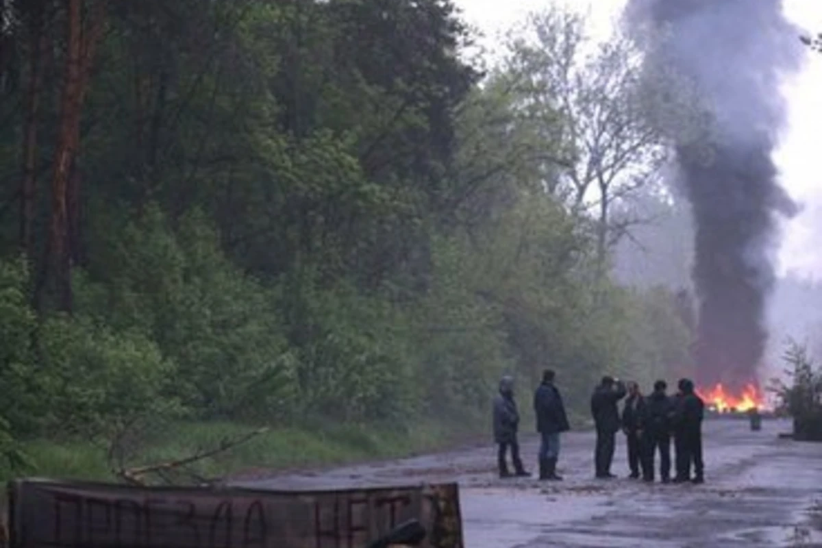 В Славянске слышны мощные взрывы