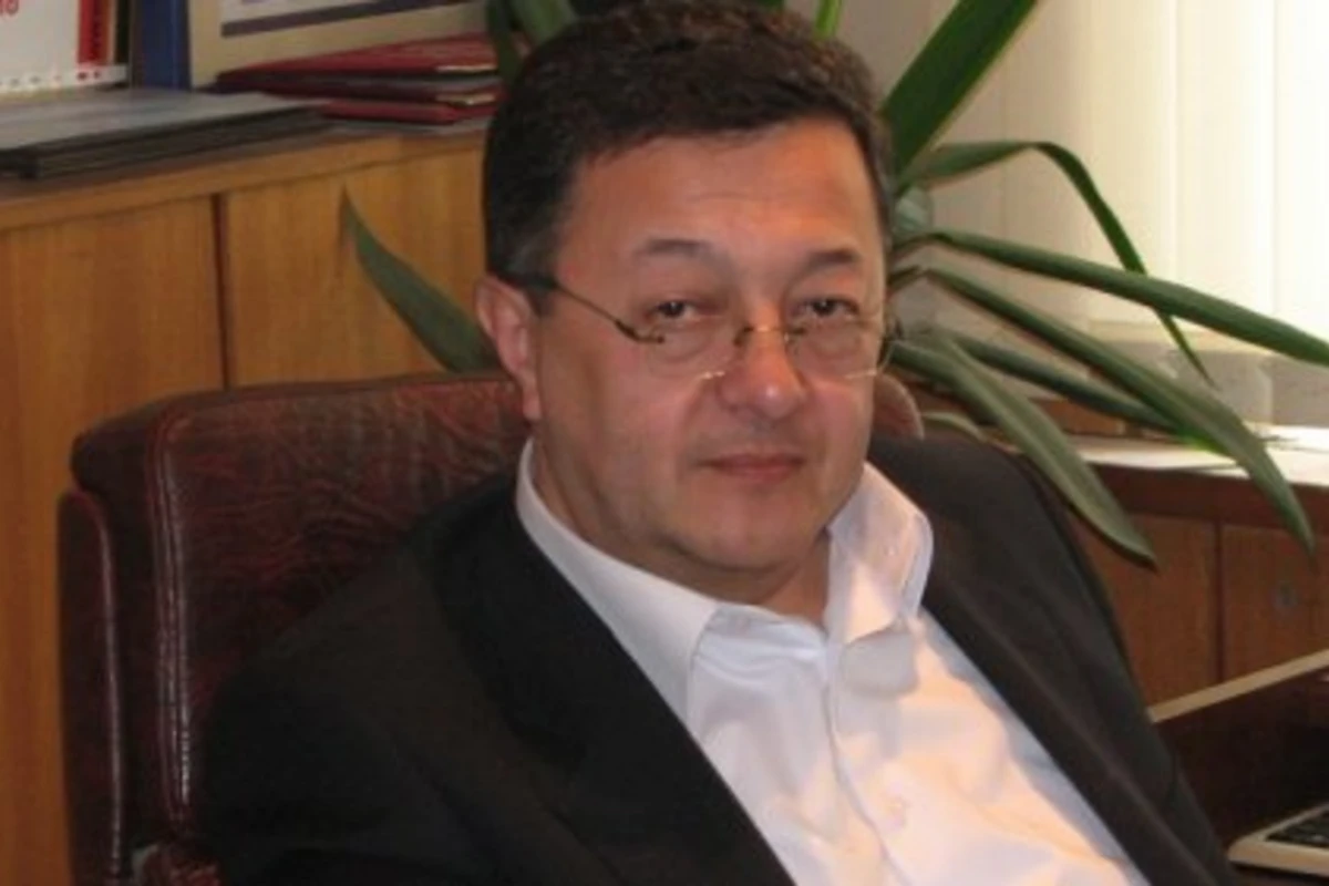 Эльчин Шихлинский был вызван в Генпрокуратуру