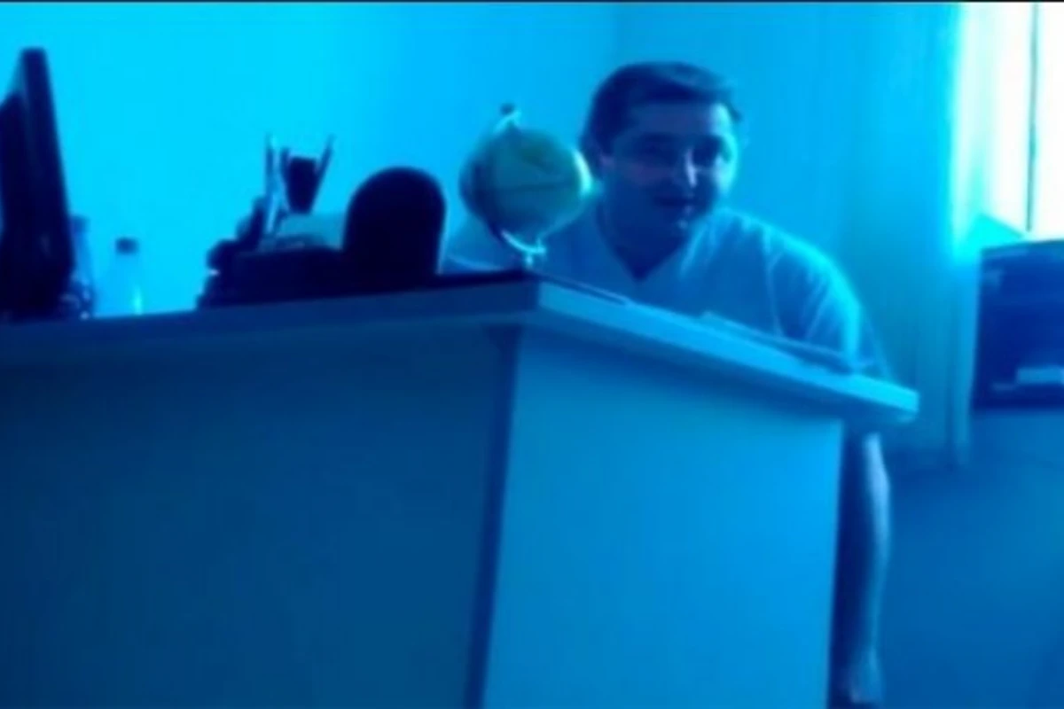 Распространилось видео врача, требующего взятку в Азербайджане (видео)
