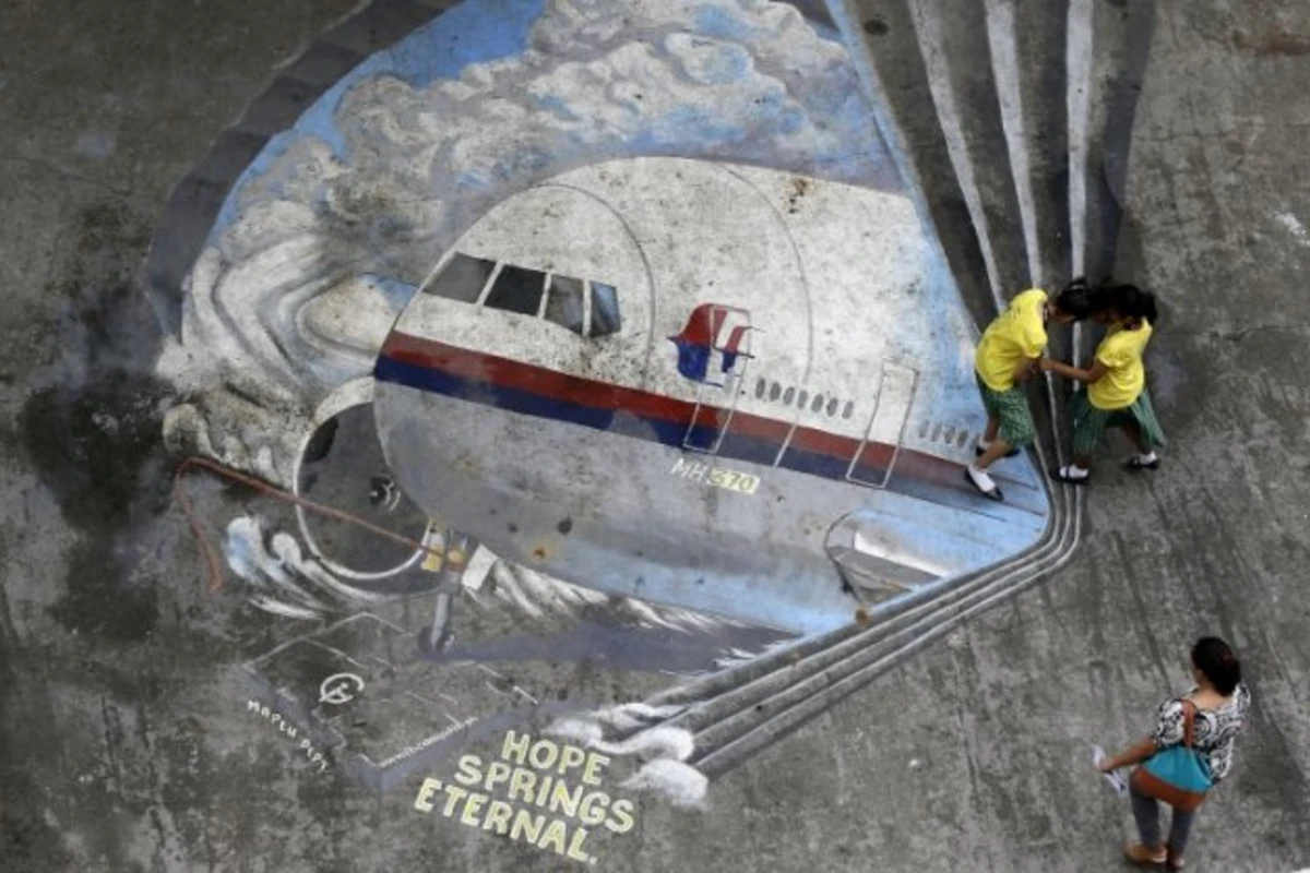 На пропавшем малайзийском Boeing могло закончиться топливо