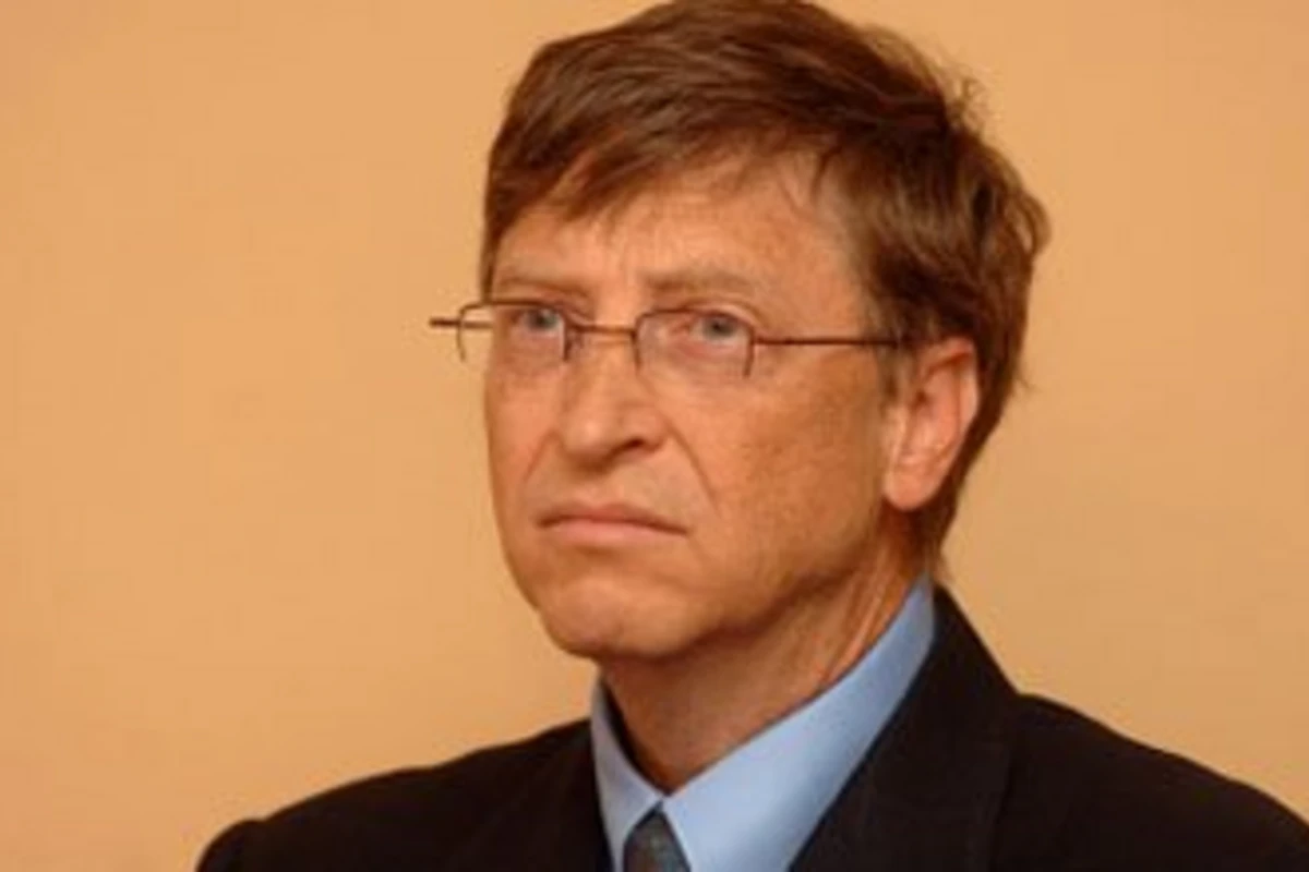 У Гейтса отобрали титул богатейшего человека мира