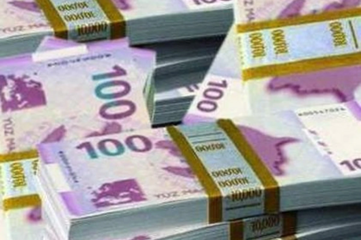 В Баку из магазина украли крупную сумму денег