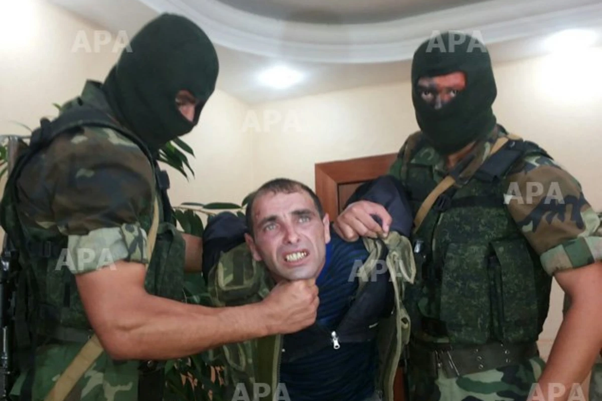 В телефоне армянского диверсанта обнаружены его фото в военной форме и номера его командиров