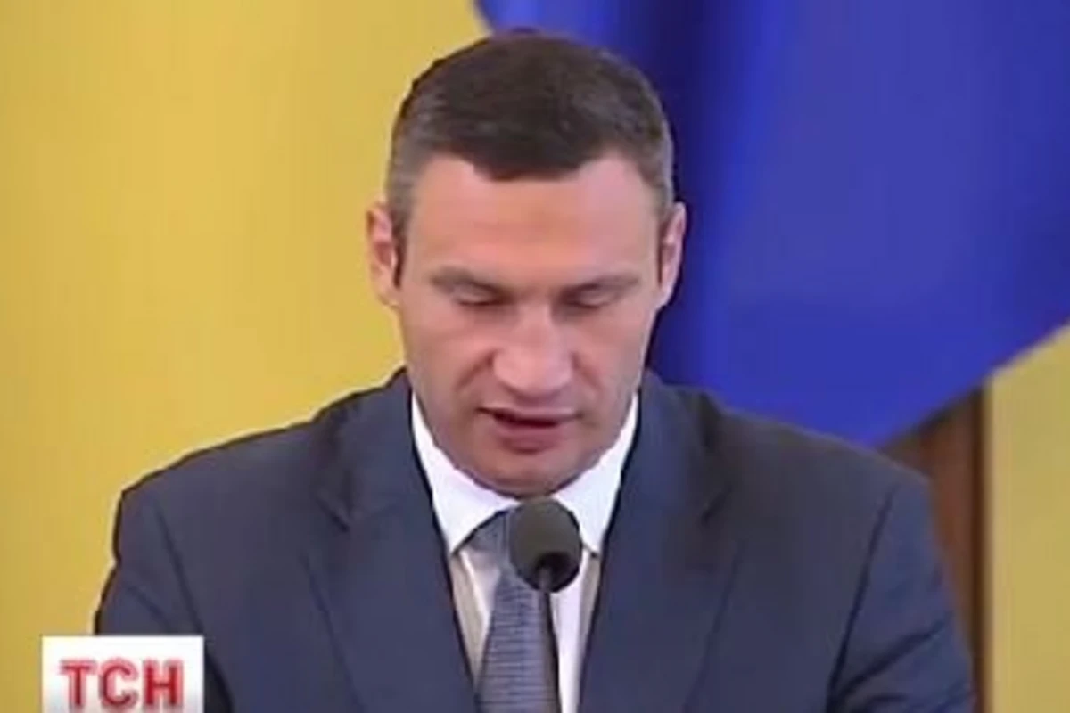 У Кличко четыре заместителя из двух уже месяц лежат в кабмине Украины (видео)
