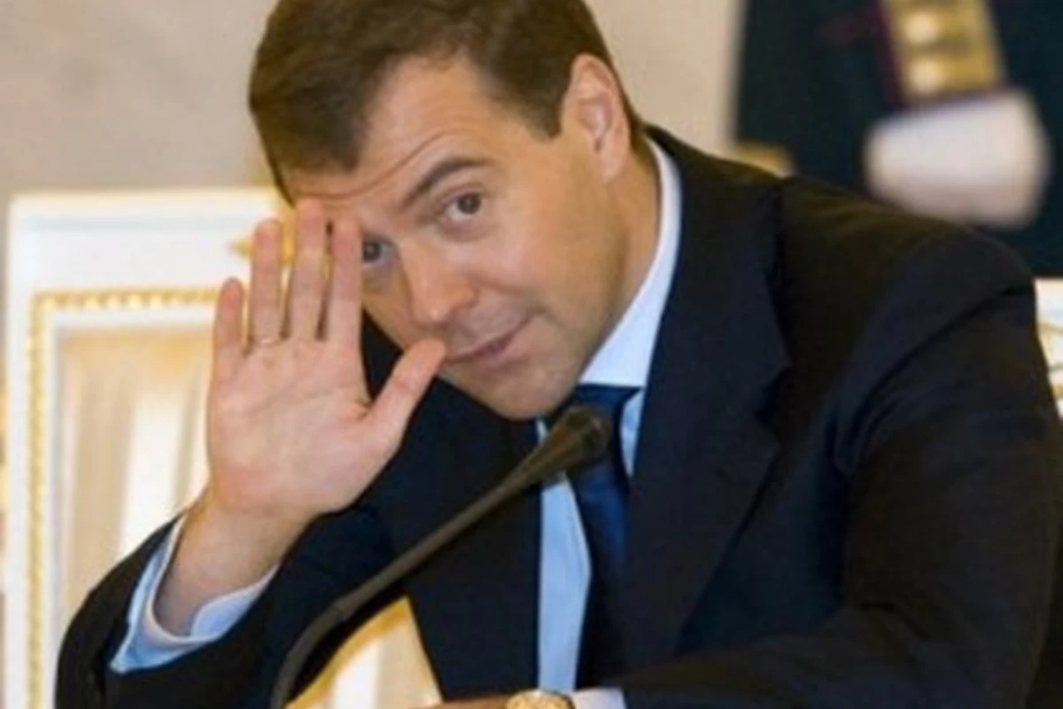 Визит Медведева в Армению не состоится?