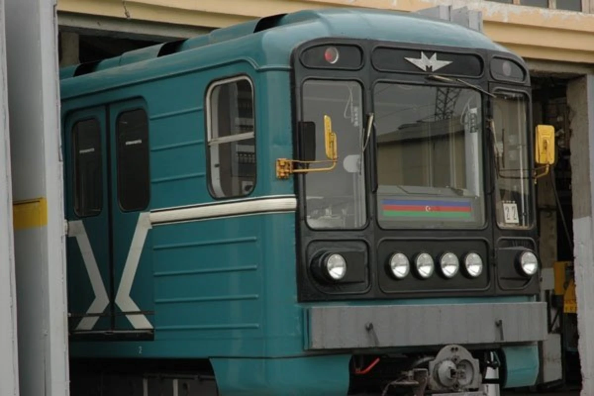 Бакметрополитен пустит на линии ещё 6 составов