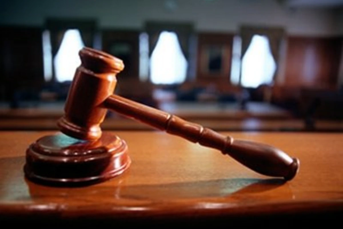 В Баку судьи отказались судить бывшего коллегу
