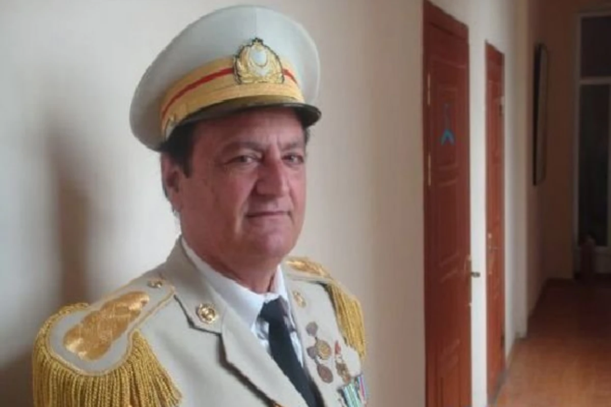Народный артист Азербайджана скончался на автобусной остановке