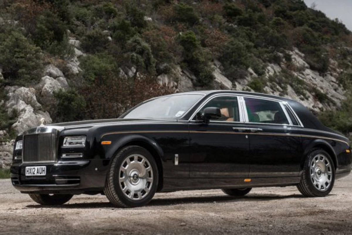 Гонконгский предприниматель сделал рекордный заказ на Rolls-Royce