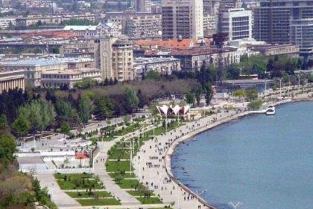 Министерства и вузы перенесут из Баку в регион?