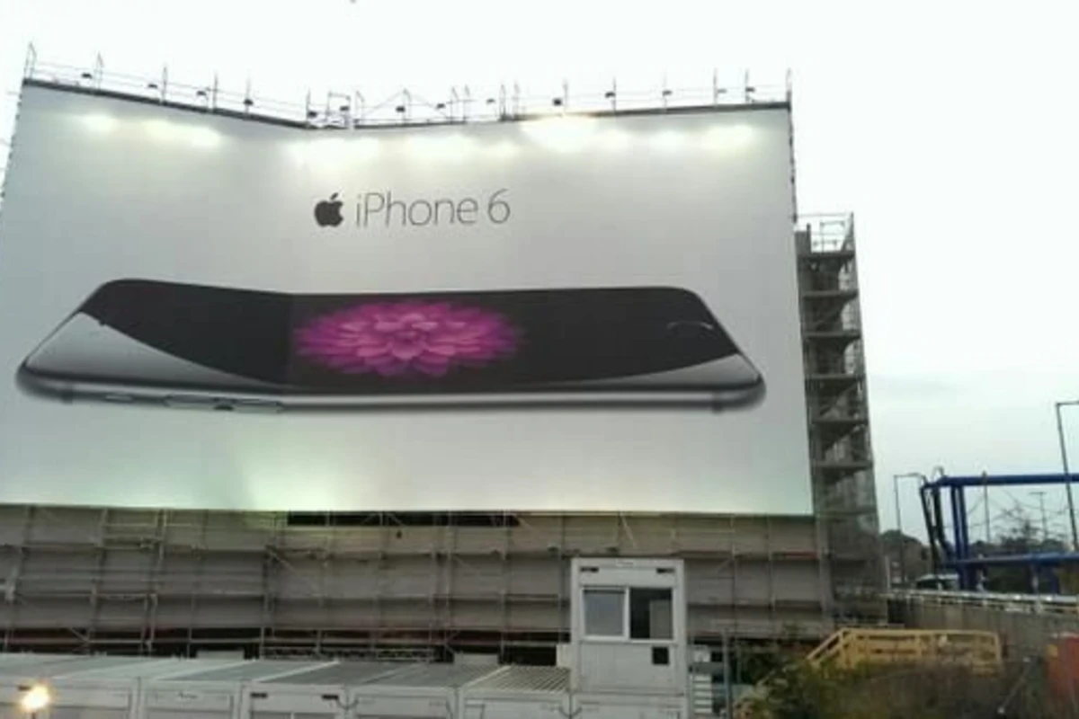 В Европе появились баннеры с погнувшимися iPhone 6 (видео)