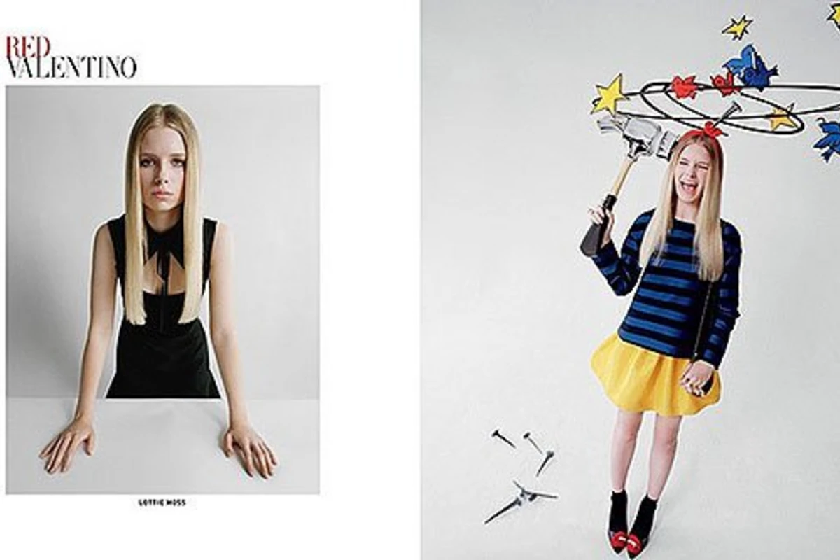 Лотти Мосс в рекламной кампании Red Valentino