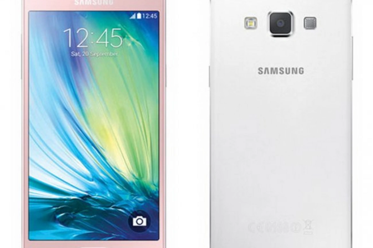 Samsung представила свои самые тонкие смартфоны Samsung представила свои самые тонкие смартфоны