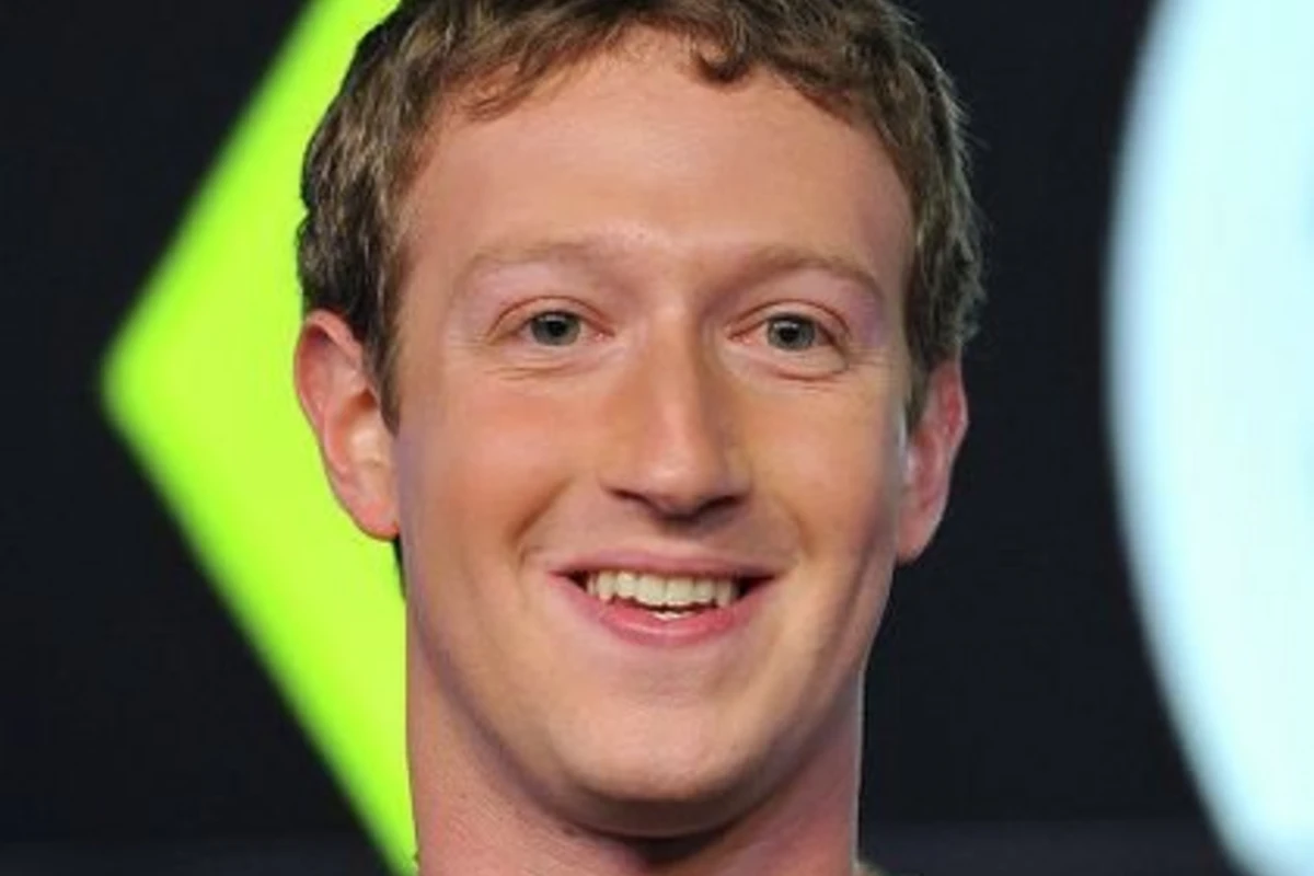 Марк Цукерберг ответит на вопросы пользователей соцсети Facebook