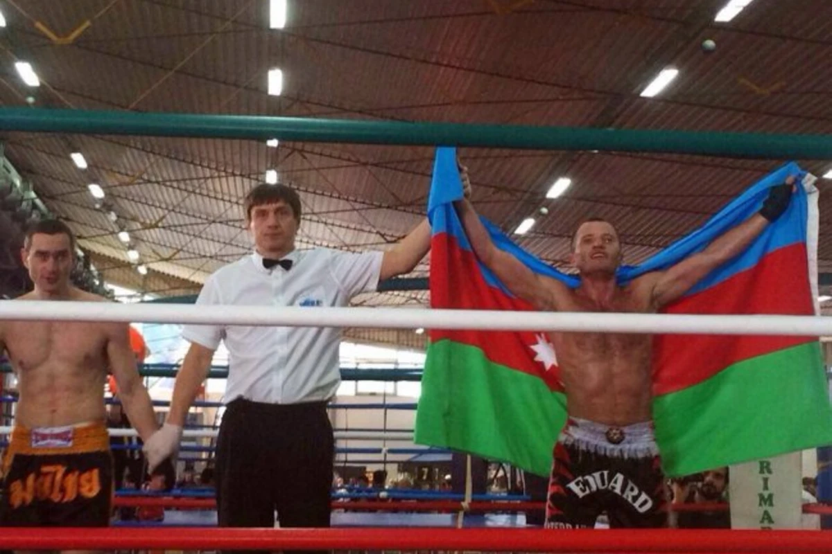 Эдуард Мамедов стал 20-кратным чемпионом мира по кикбоксингу