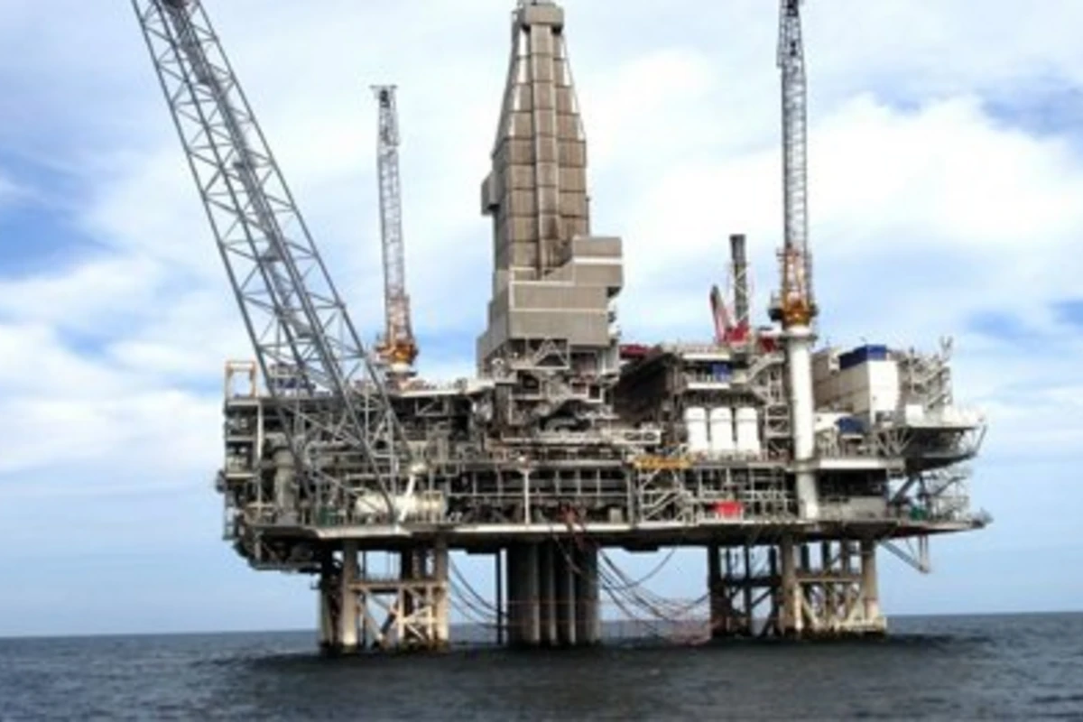 Обнаружено тело сотрудника SOCAR, упавшего в море при обрушении эстакады