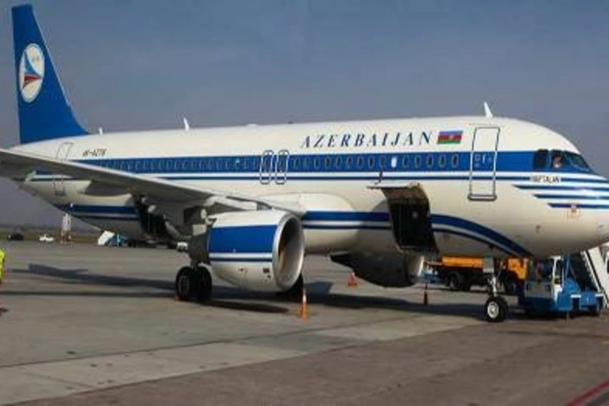 AZAL не планирует повышать цены на авиабилеты в российские города AZAL не планирует повышать цены на авиабилеты в российские города