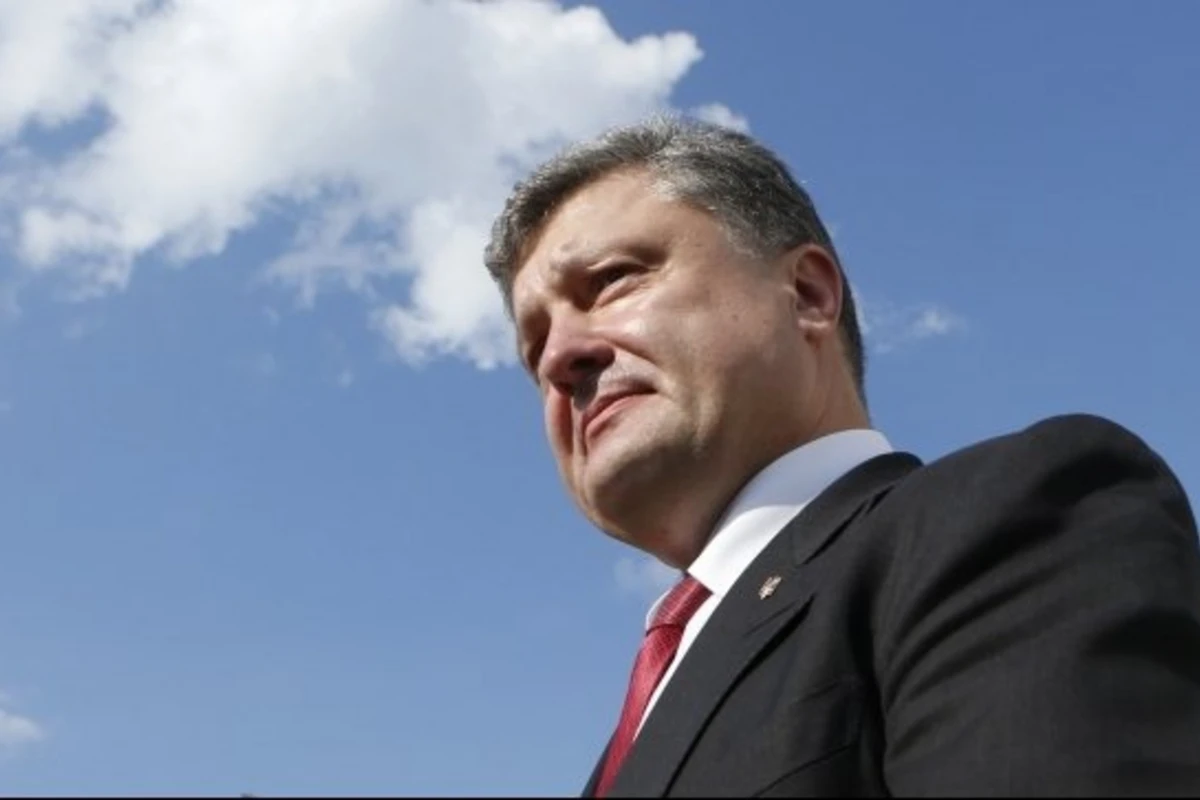 Порошенко собирается продать холдинг Roshen