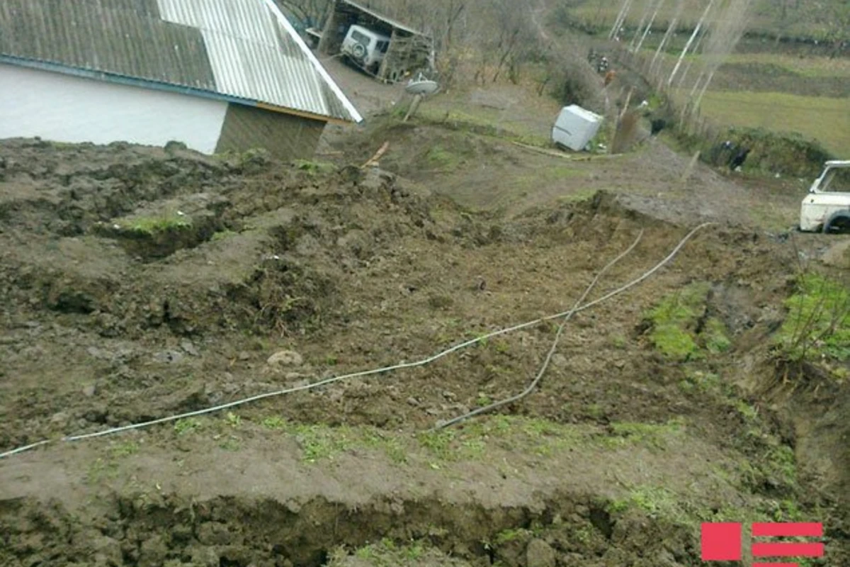 На юге Азербайджана произошел оползень