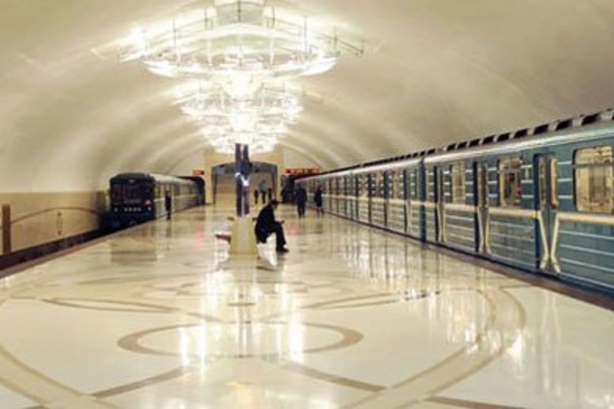 На Новый год бакинское метро перейдет на усиленный режим работы