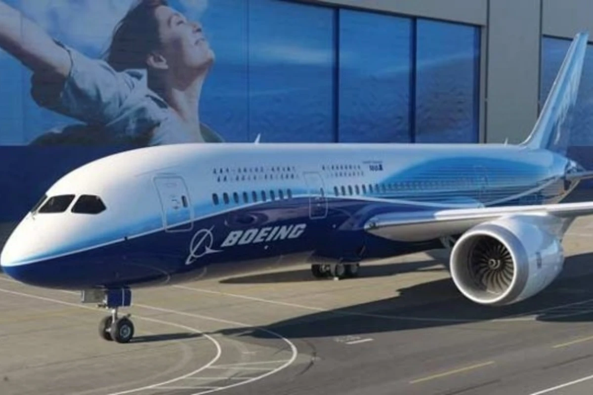 «Boeing 787 Dreamliner» доставлен в Азербайджан