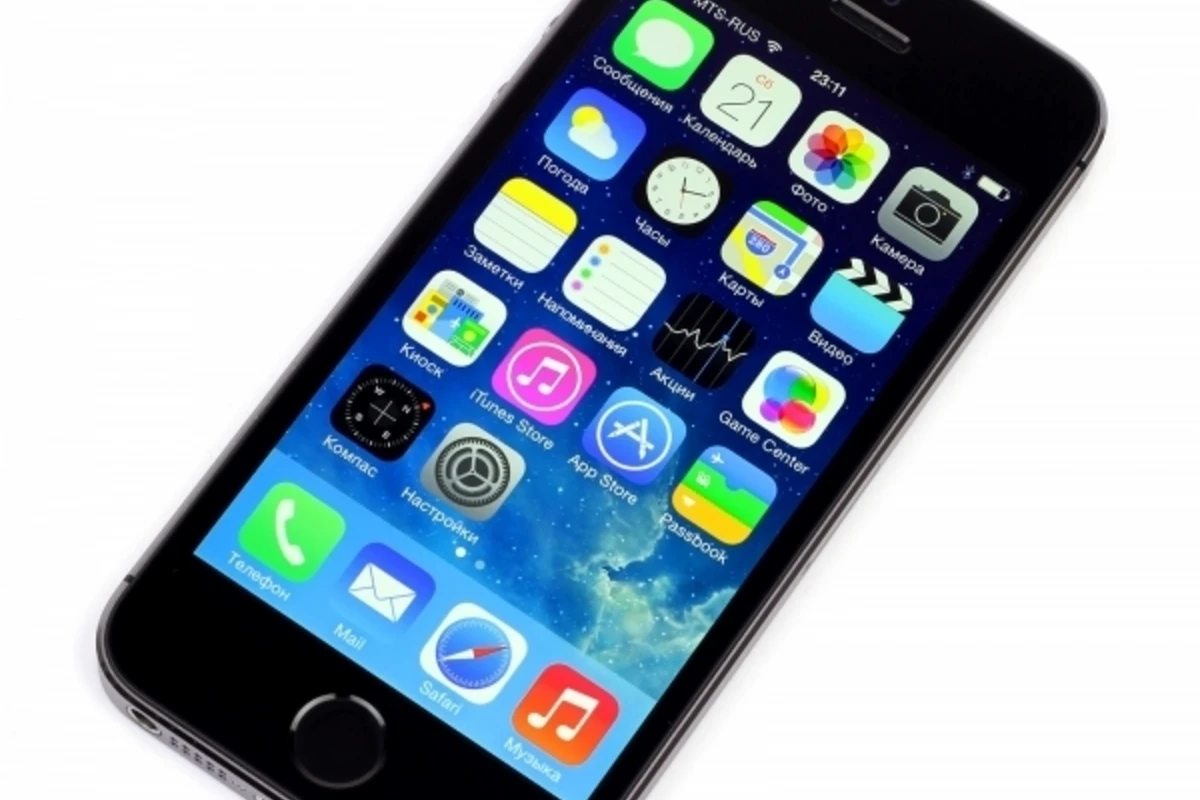 Apple выпустит iPhone 6s mini