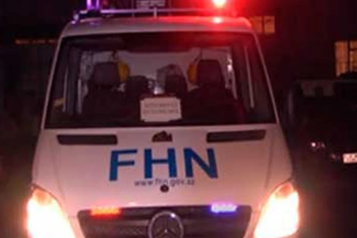 В Баку в 3-этажном доме произошел взрыв, есть пострадавшие
