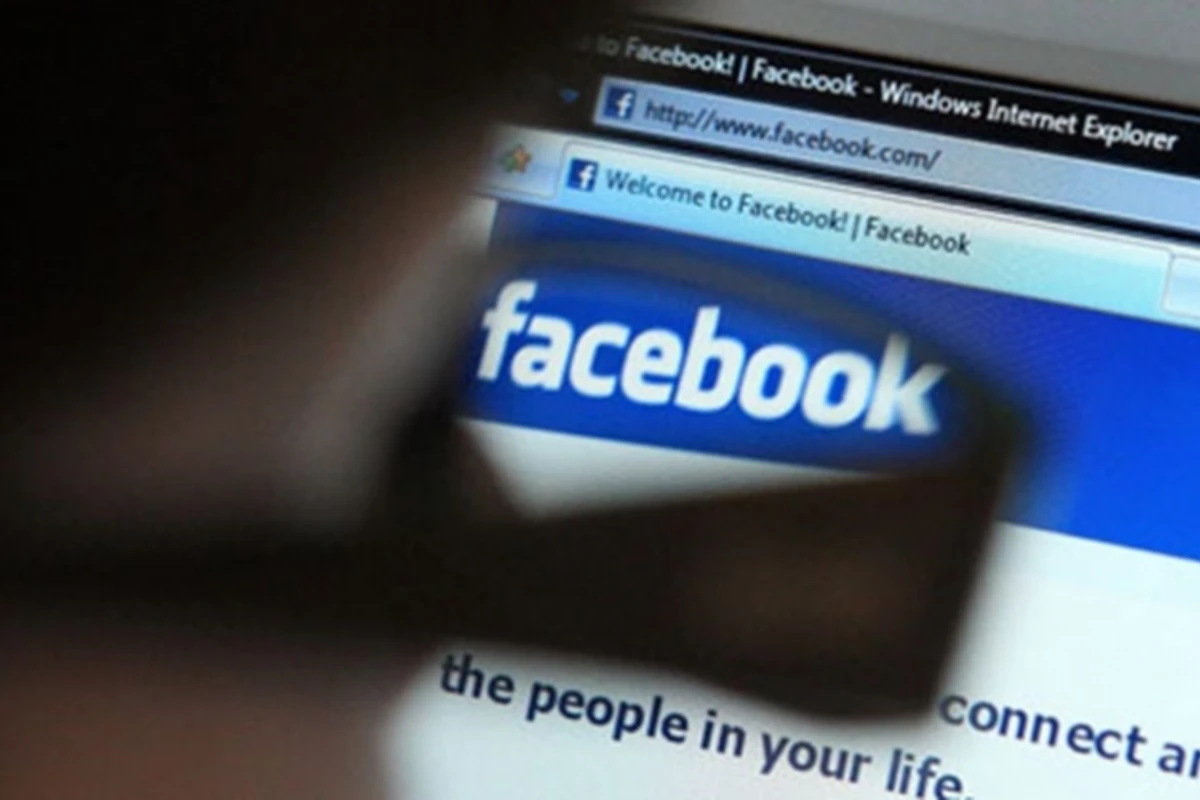 Женщина заплатила 12 тысяч долларов за пост в Facebook