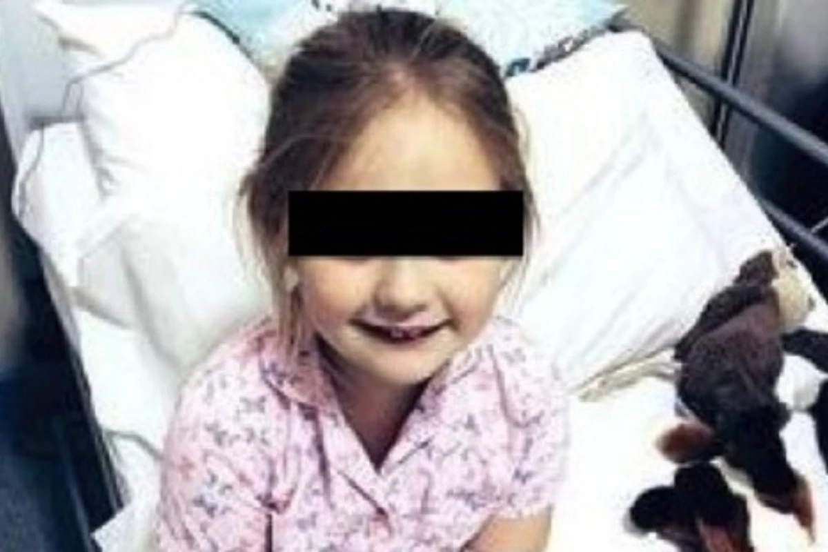 7-летняя девочка выжила при крушении самолета в США